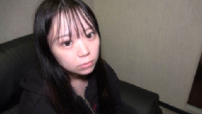 【初】※経験人数2人 上京したばかりのウブさ残る.アイドル系 美女。 剛毛マ〇コに２度の追い中出し！(特典付き)